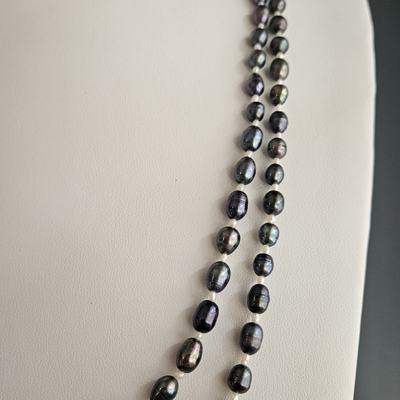 Genuine Black Pearl Necklace 54-inch Extra Long Beaded Single Strand GUC - Picture 7 of 13
